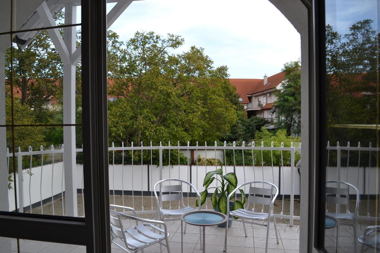 Fonix Design Rooms Debrecen Exterior foto