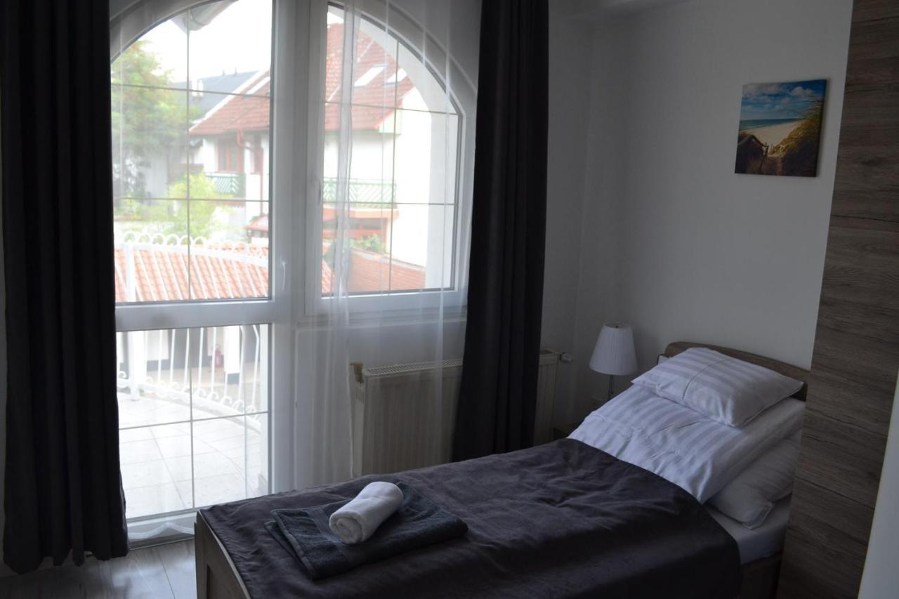 Fonix Design Rooms Debrecen Exterior foto